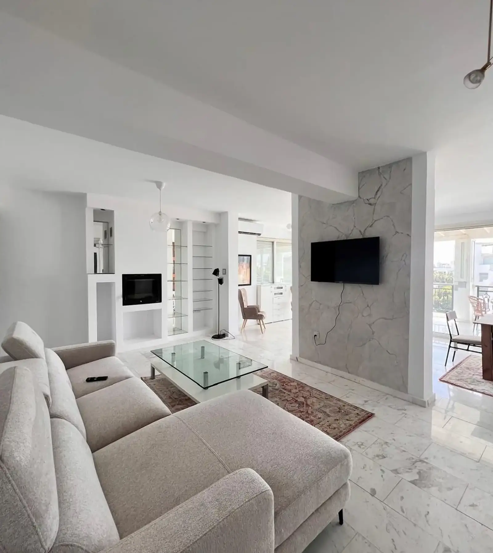 3-bedroom apartment to rent in Katholiki