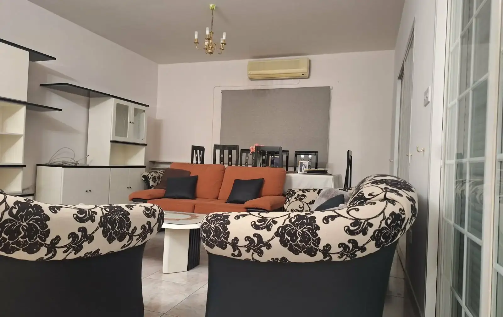 3-bedroom semi-detached to rent in Tsirion