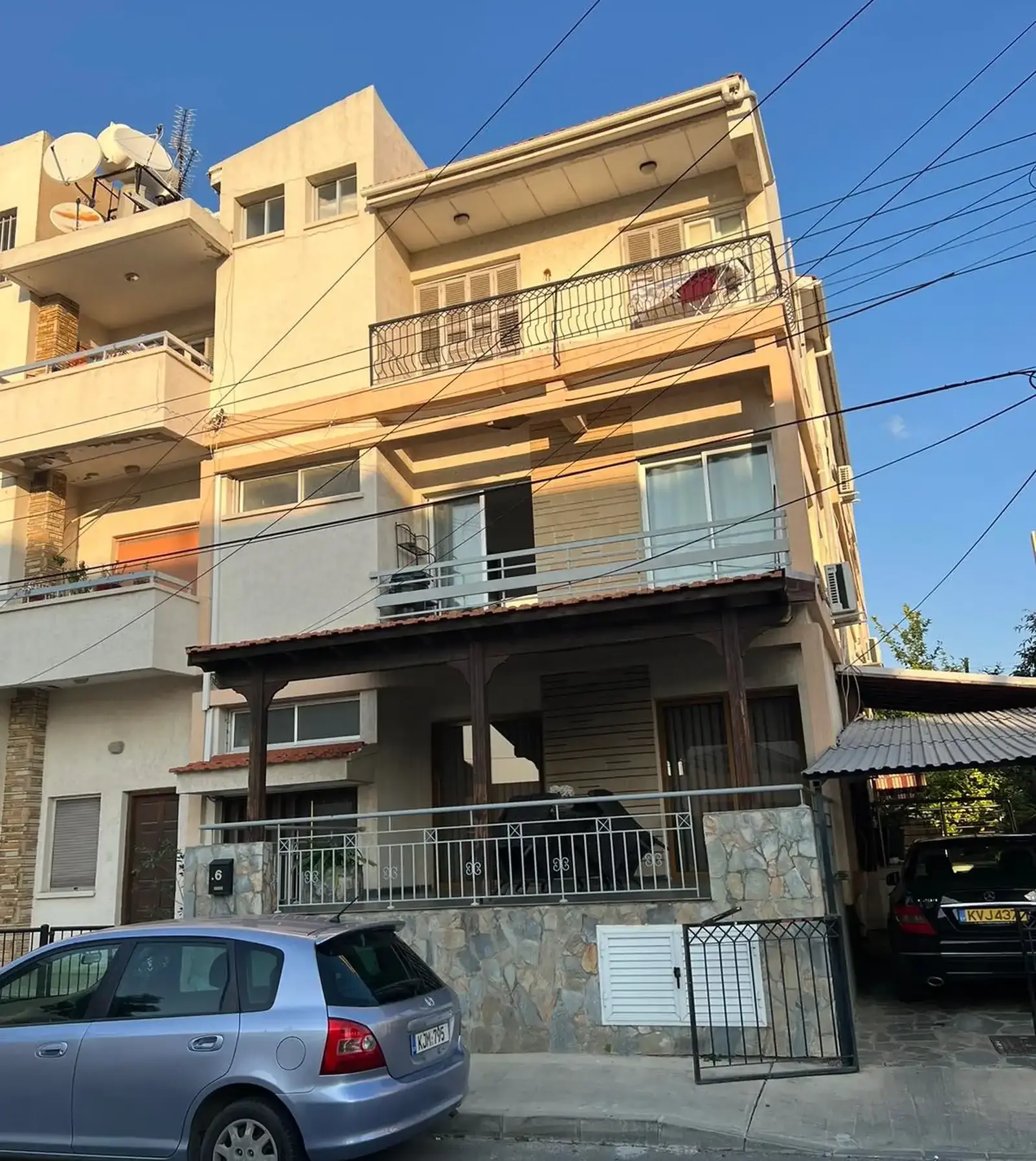9-bedroom detached house for sale in Kapsalos