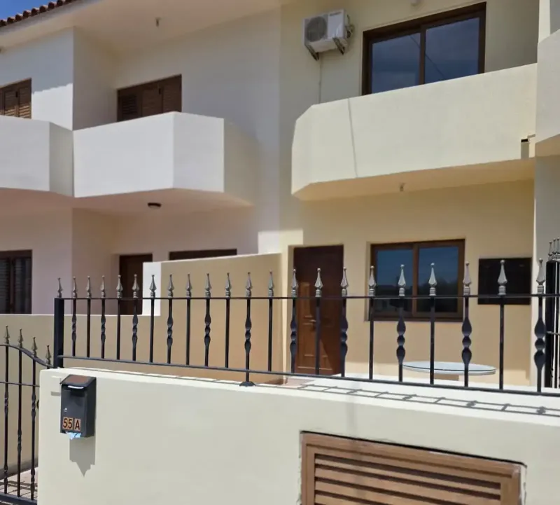 4-bedroom semi-detached to rent in Lakatameia - Archangelos-Anthoupoli