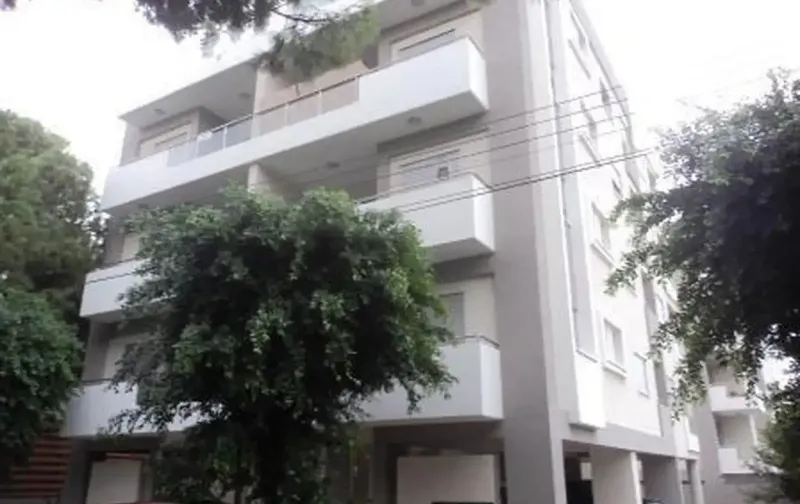 3-bedroom apartment to rent in Katholiki