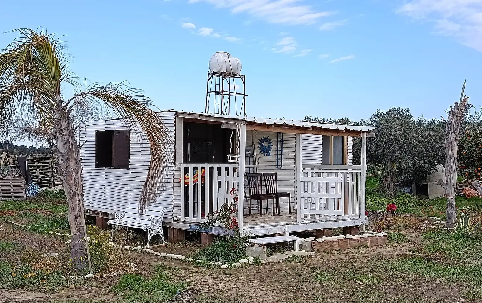 Full off-grid cabin package in Softades