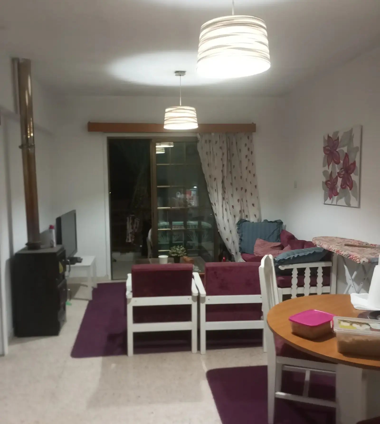 One room available in 2 bedroom appartment in Livadia Larnakas