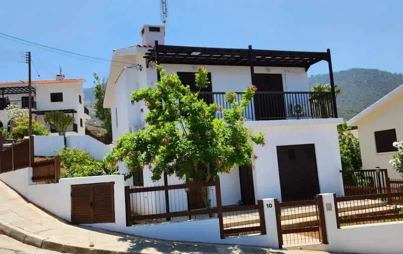 Holiday villa - pomos