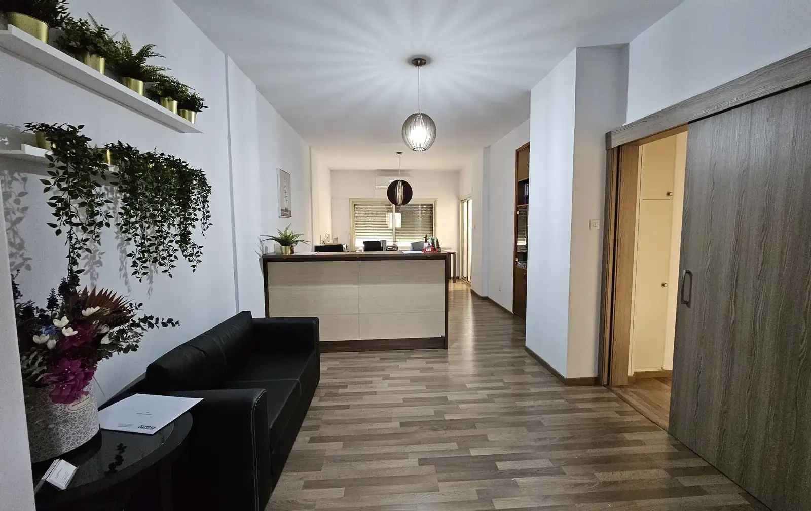 4-bedroom apartment to rent in Agia Zoni