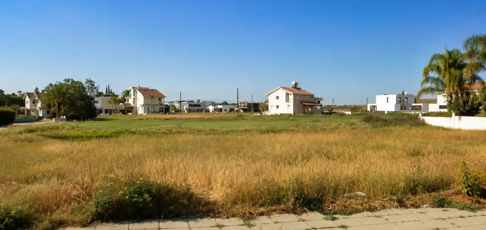 Residential Plot 603 m² in Geri