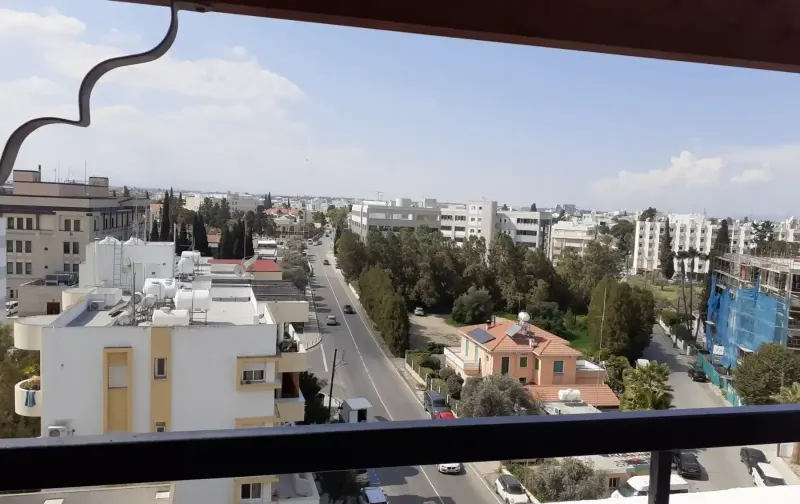 3-bedroom penthouse to rent in Egkomi
