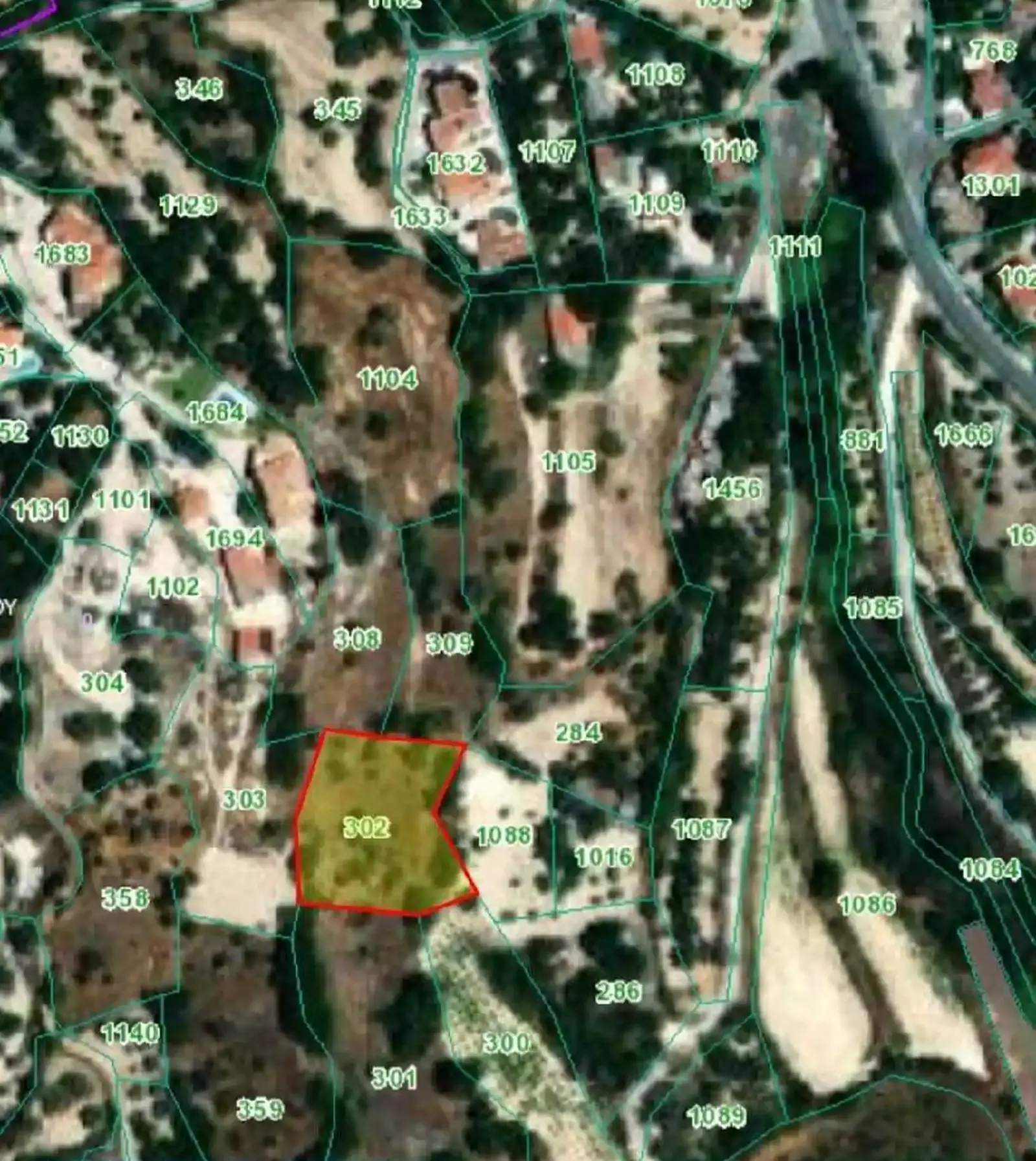 Residential land 1673 m² in Letymvou