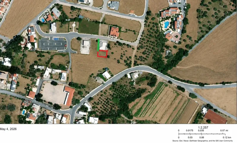 Residential Plot 255 m² in Anarita