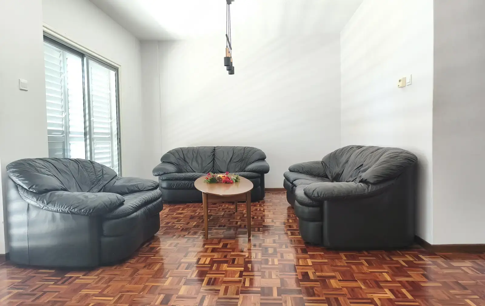 3-bedroom apartment for sale in Agioi Omologites
