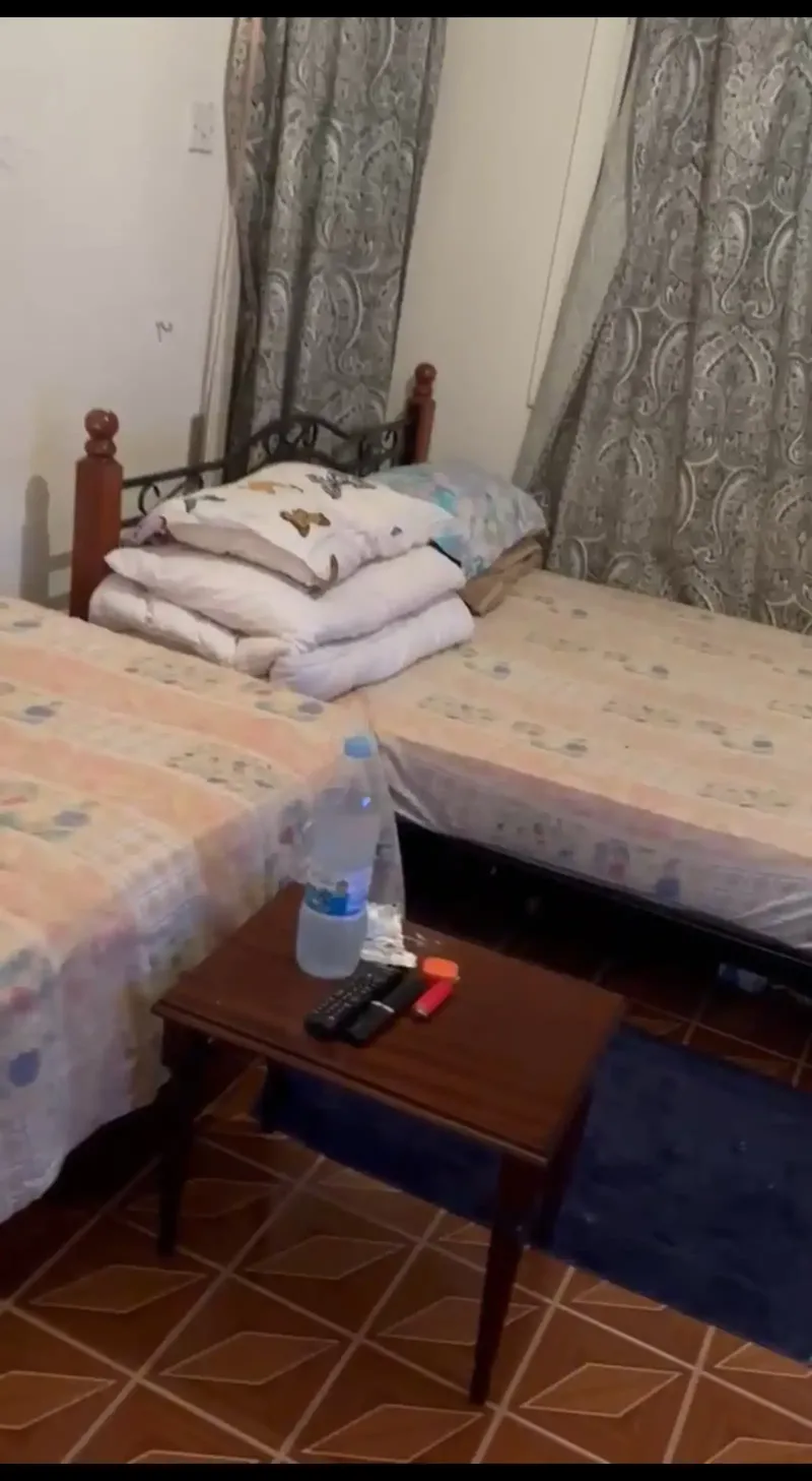 One room in side flat for 2 person can share in Kapsalos
