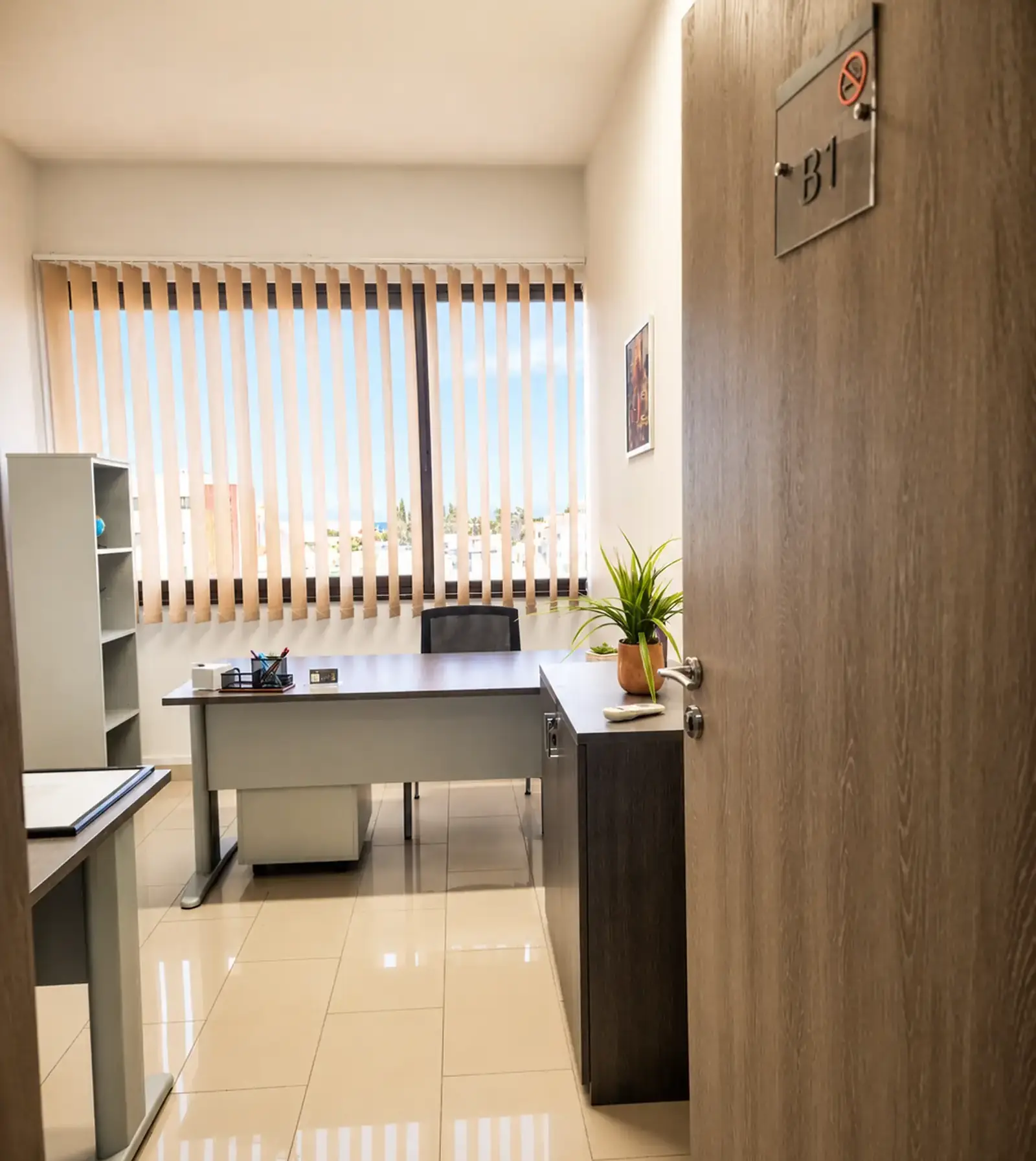 Serviced office near limassol marina in Agios Ioannis Lemesou