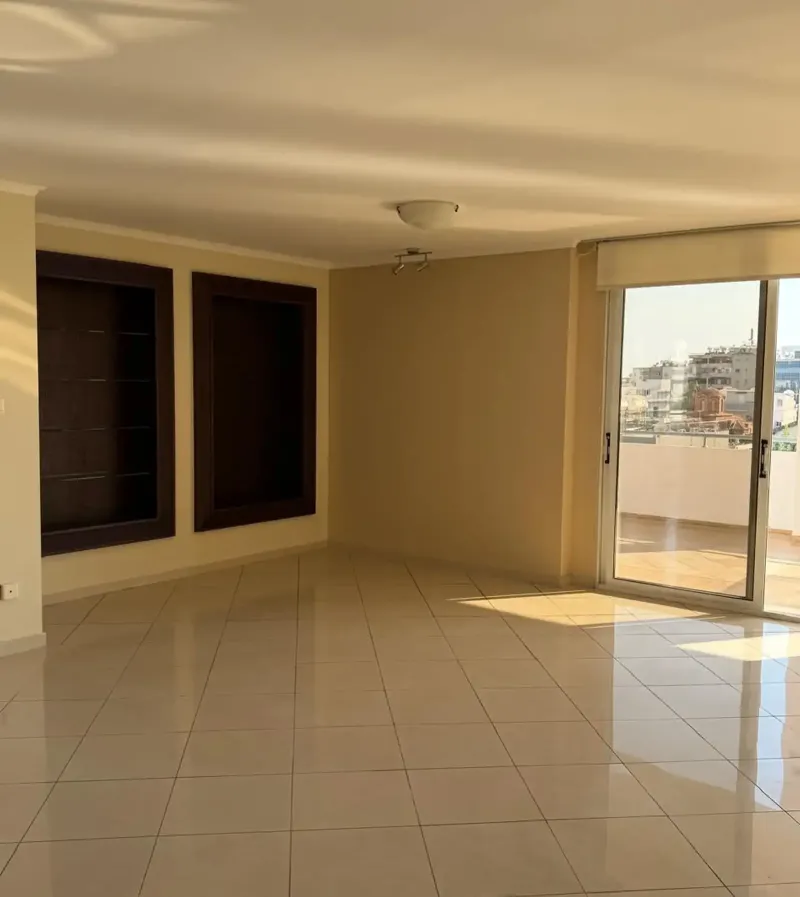 3-bedroom apartment to rent in Mesa Geitonia