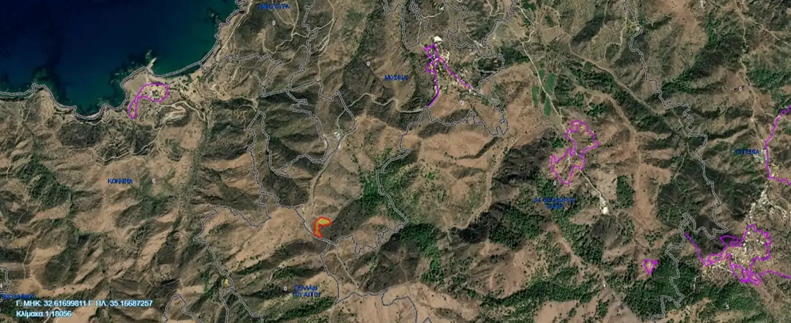Residential Field 7284 m² in Mosfili
