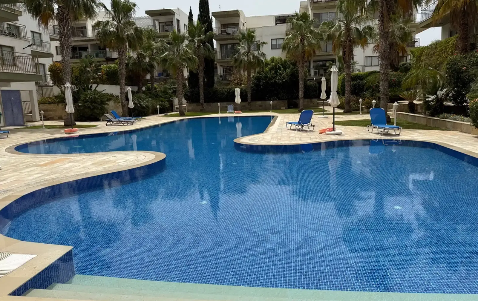 Asap 2bd/2bath apartment in danaos-2 complex paphos. sea view in Moutallos
