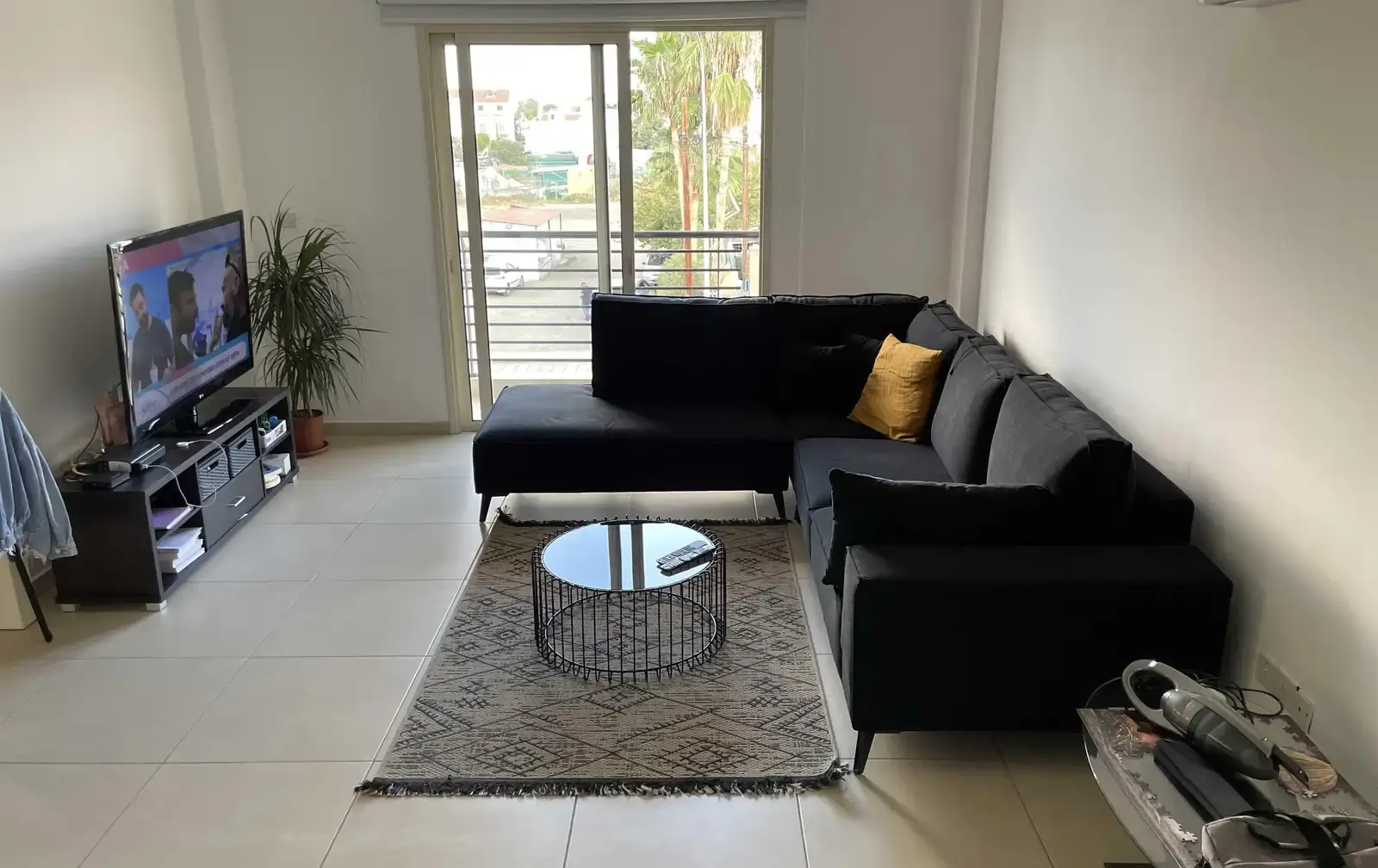 2-bedroom apartment to rent in Aglantzia
