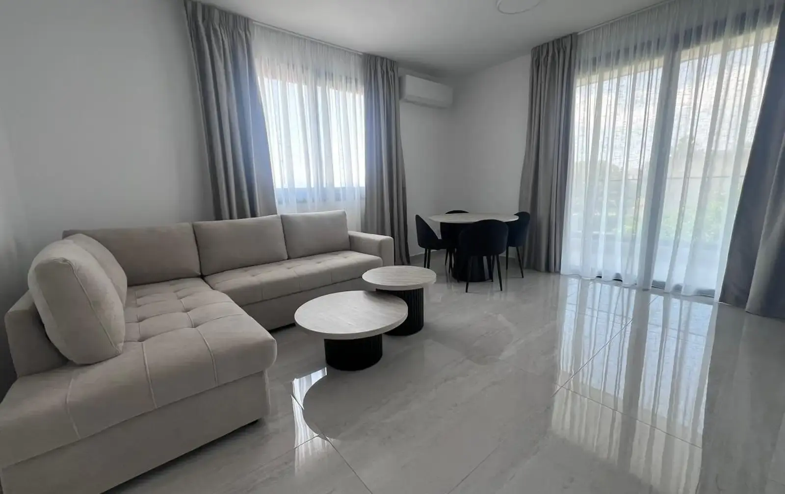 1-bedroom apartment to rent in Mesa Geitonia
