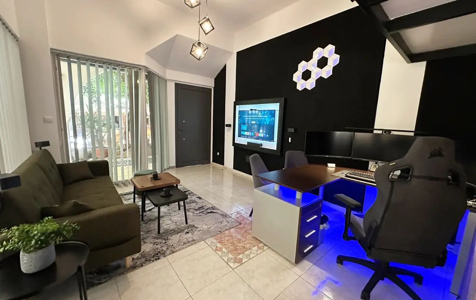 High-end office space near the seafront | kato paphos