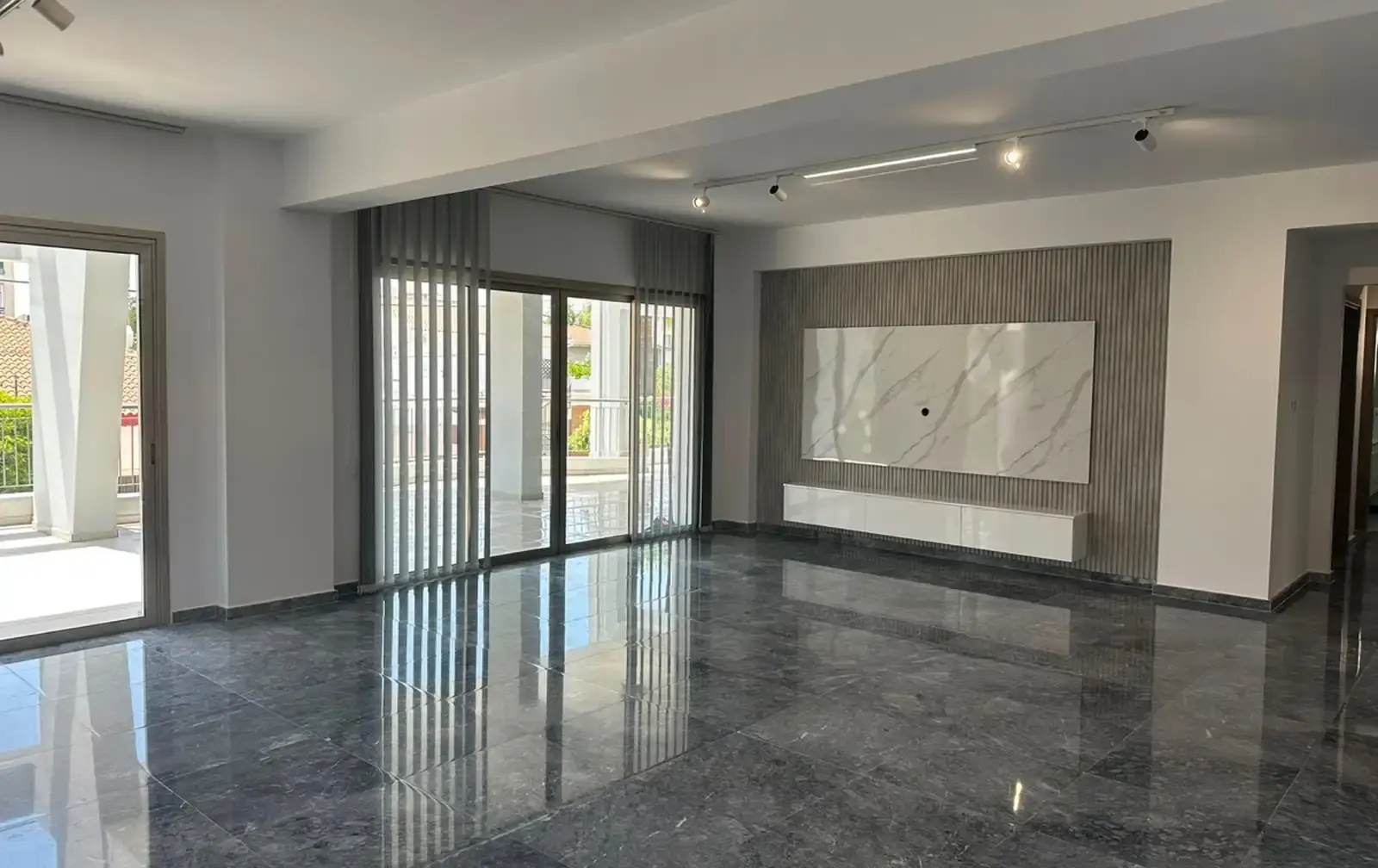 3-bedroom apartment to rent in Egkomi