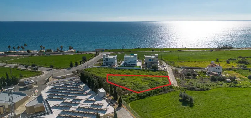 Tourist Plot 970 m² in Agios Theodoros