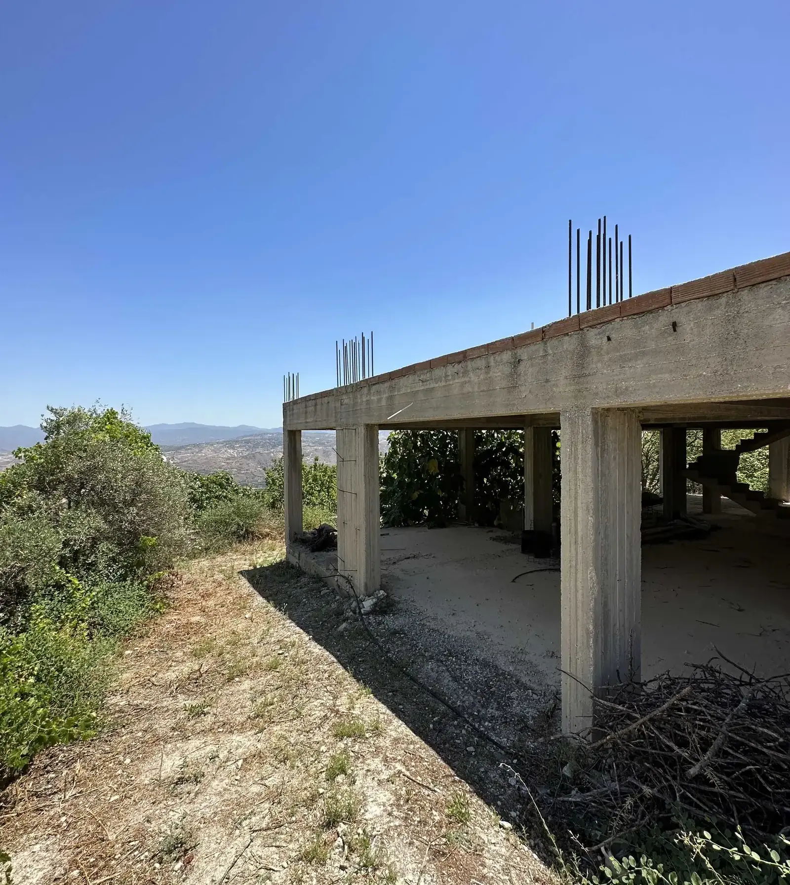 3-bedroom detached house for sale in Theletra