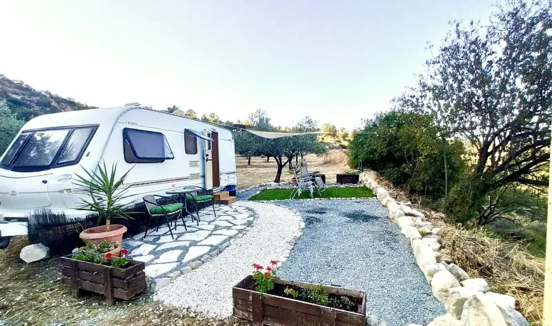Caravan home long-term in Limnatis