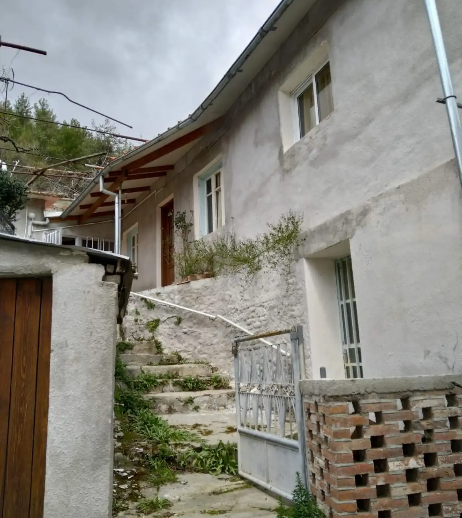2-bedroom detached house for sale in Kato Platres