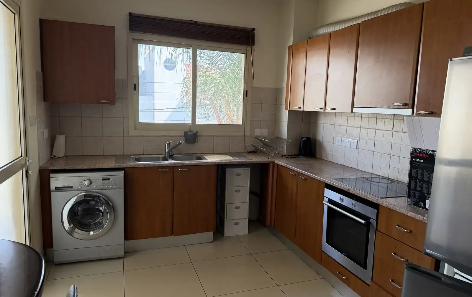 2-bedroom apartment to rent in Mesa Geitonia