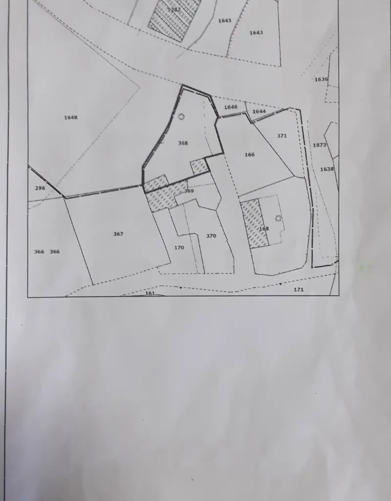 Residential Plot 669 m² in Arediou