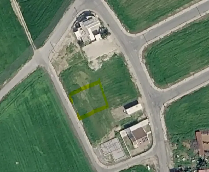Residential Plot 524 m² in Alaminos