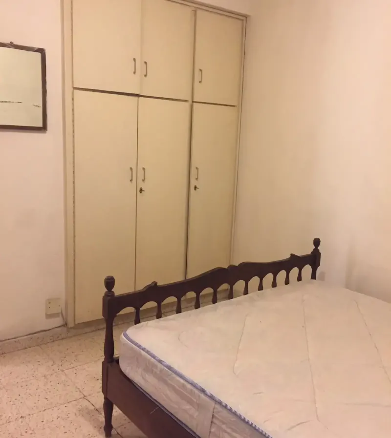 One room available in shared two-bedroom apartment in filokyprou-latsia-nicosia in Latsia - Agios Eleftherios